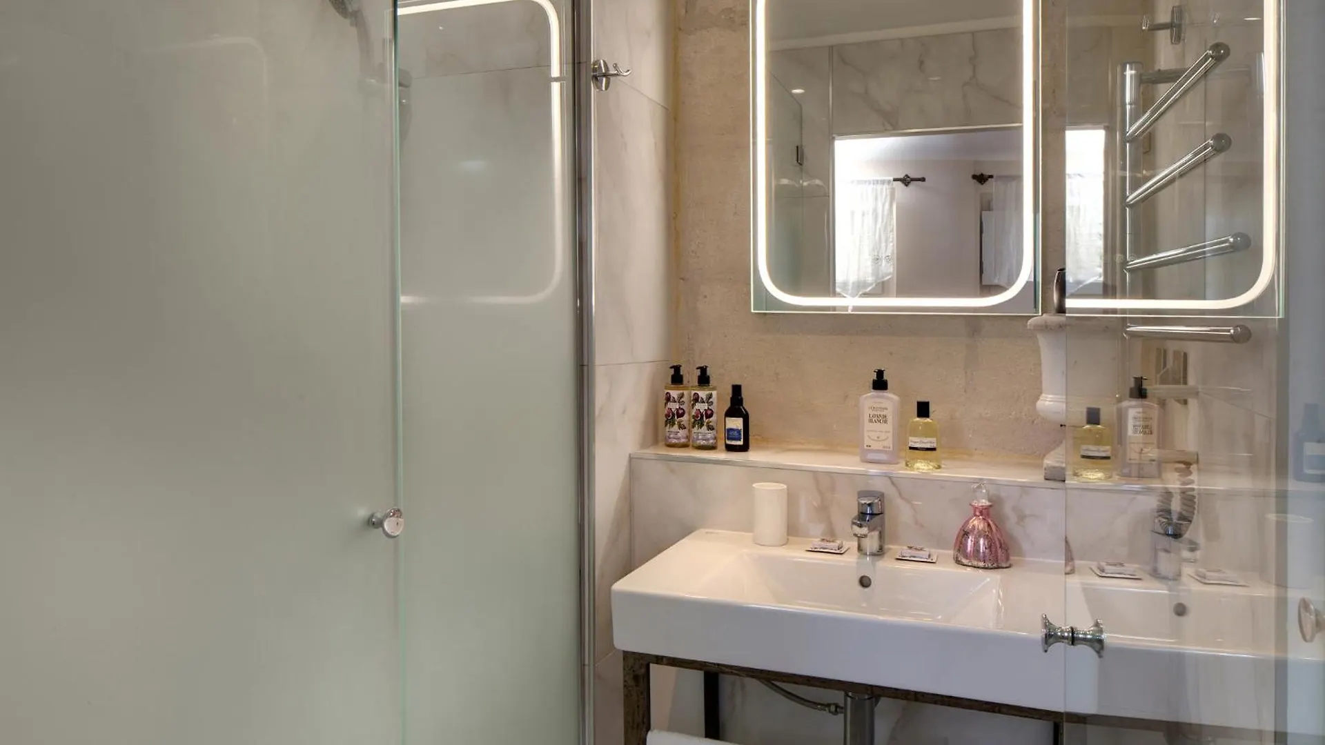 Clement VI Elegant Apartment Suite Spa Et Fitness Avignon